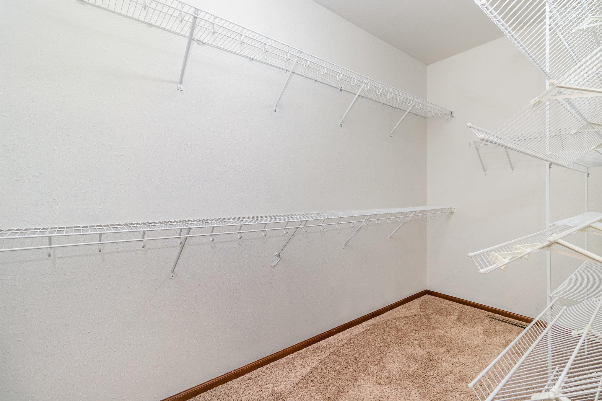 New Prague, Minnesota, 56071, United States, 4 Bedrooms Bedrooms, ,2 BathroomsBathrooms,Residential,For Sale,1933201