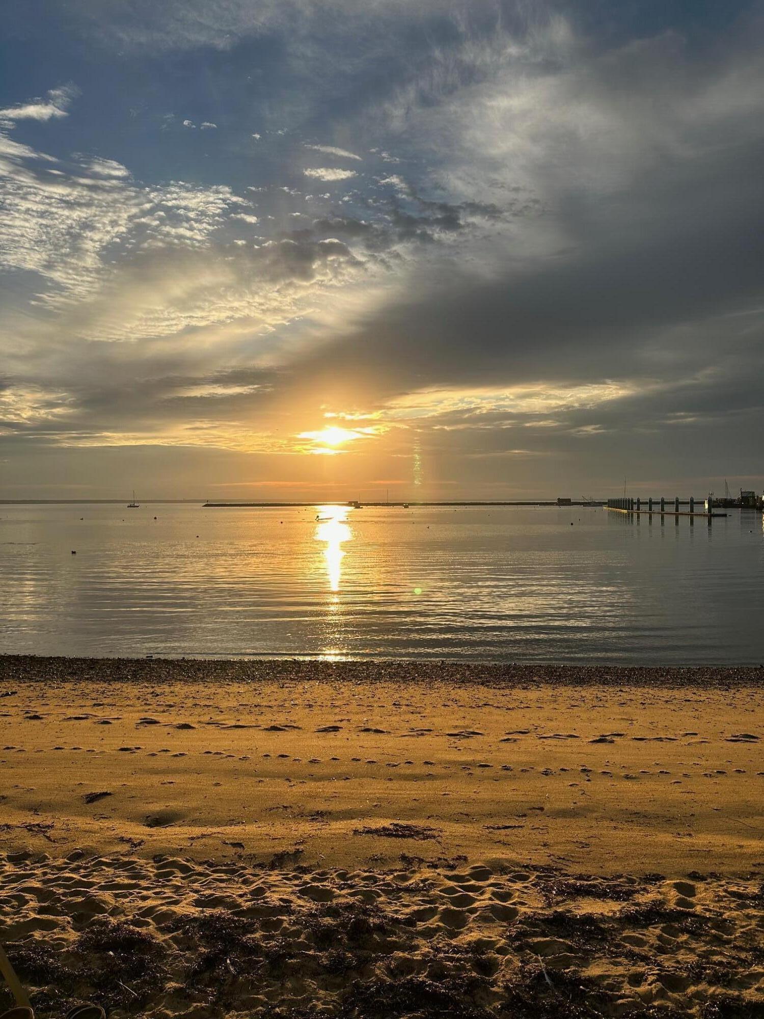  Wake to Harbor Views, Spend Your Days on the Beach - 物件實景