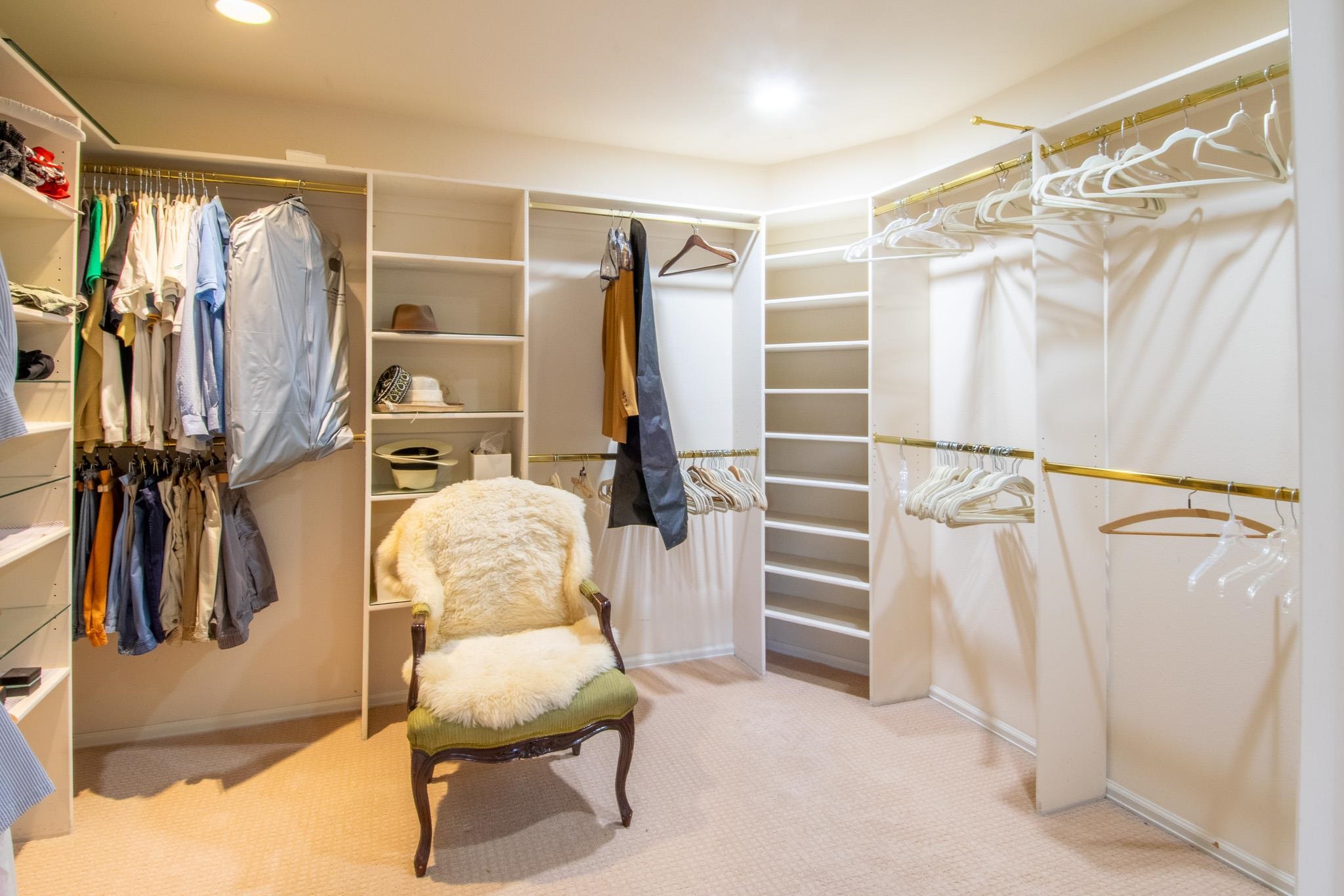 Grand Junction, Colorado, 81507, United States, 5 Bedrooms Bedrooms, ,3 BathroomsBathrooms,Residential,For Sale,1989085