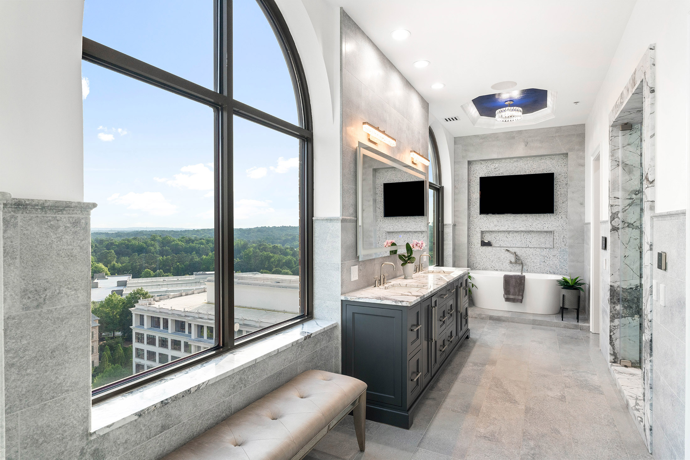  Modern Elegance in the Sky – Designer Penthouse with Skyline Views - 物件實景