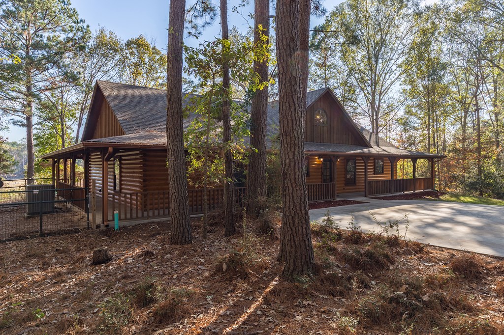 Huntington, Texas, 75949, United States, 3 Bedrooms Bedrooms, ,2 BathroomsBathrooms,Residential,For Sale,2002492