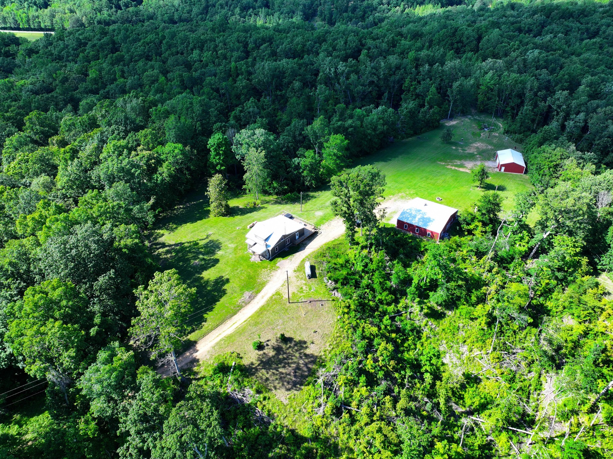 Dover, Tennessee, 37058, United States, 2 Bedrooms Bedrooms, ,2 BathroomsBathrooms,Residential,For Sale,2007547