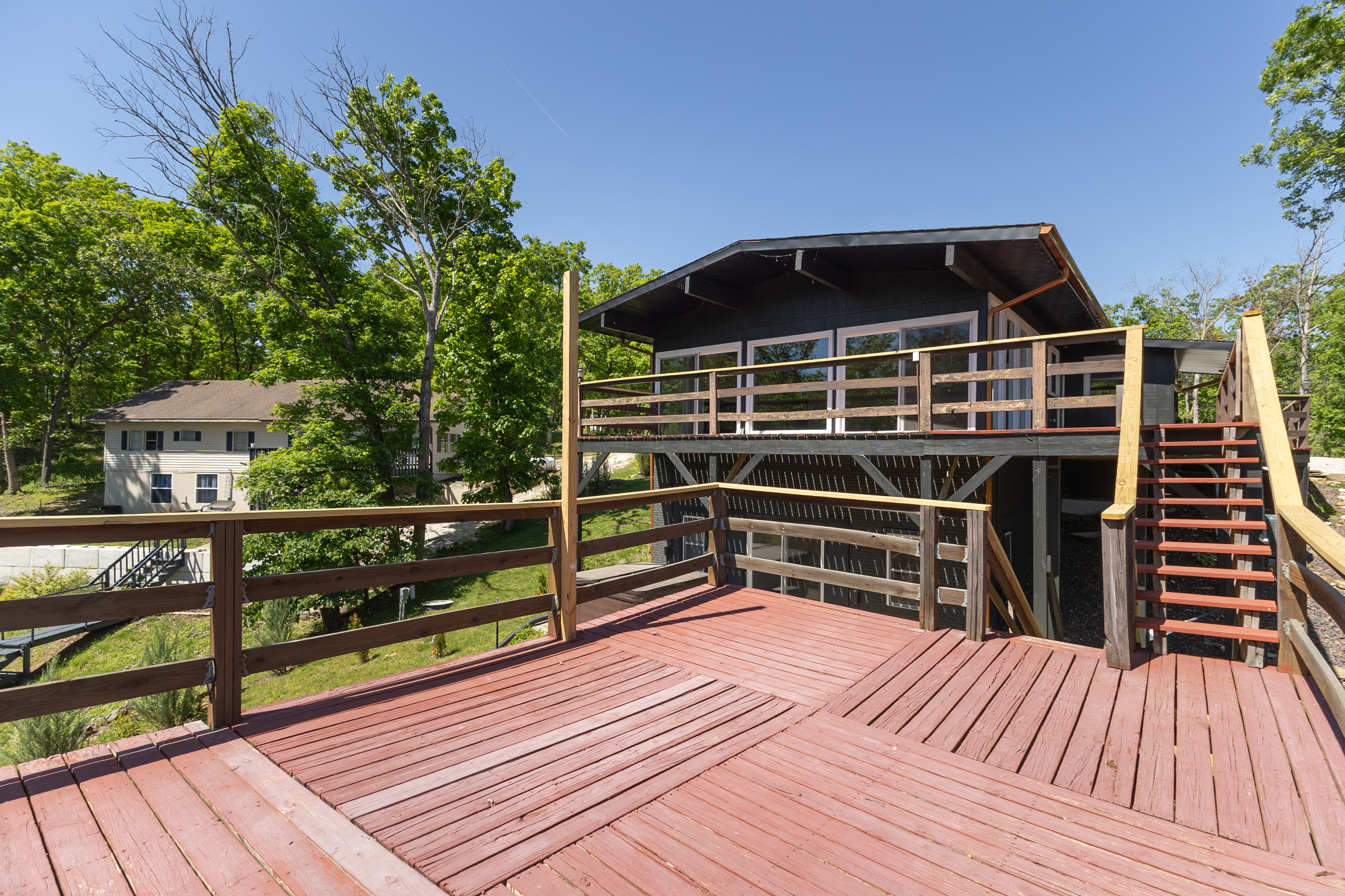 Keytesville, Missouri, 65261, United States, 4 Bedrooms Bedrooms, ,3 BathroomsBathrooms,Residential,For Sale,2048618