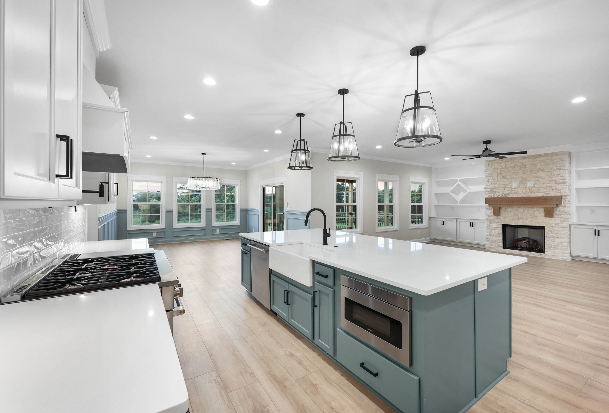 Adams, Tennessee, 37010, United States, 4 Bedrooms Bedrooms, ,4 BathroomsBathrooms,Residential,For Sale,1904806