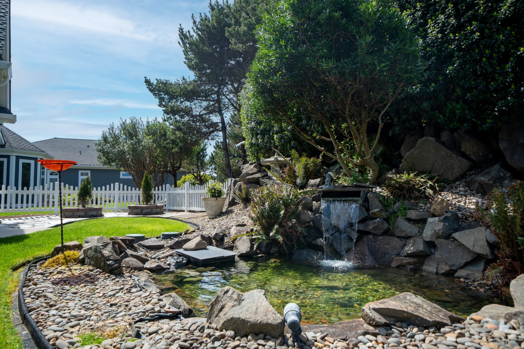  5820 SW ARBOR DR South Beach, OR 97366 - 物件實景