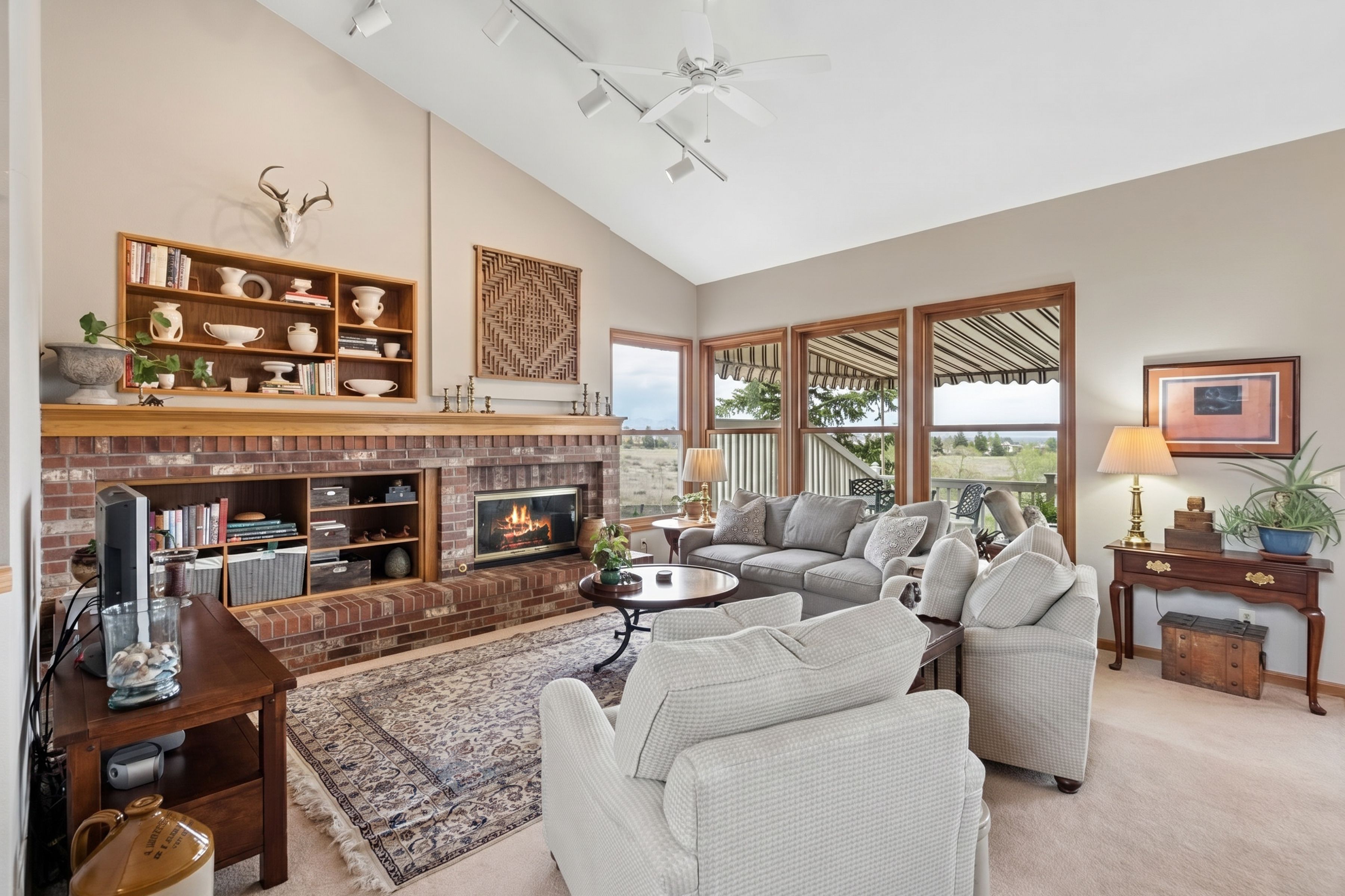  Offers a Truly Rare Combination of Privacy and Breathtaking Views - 物件實景
