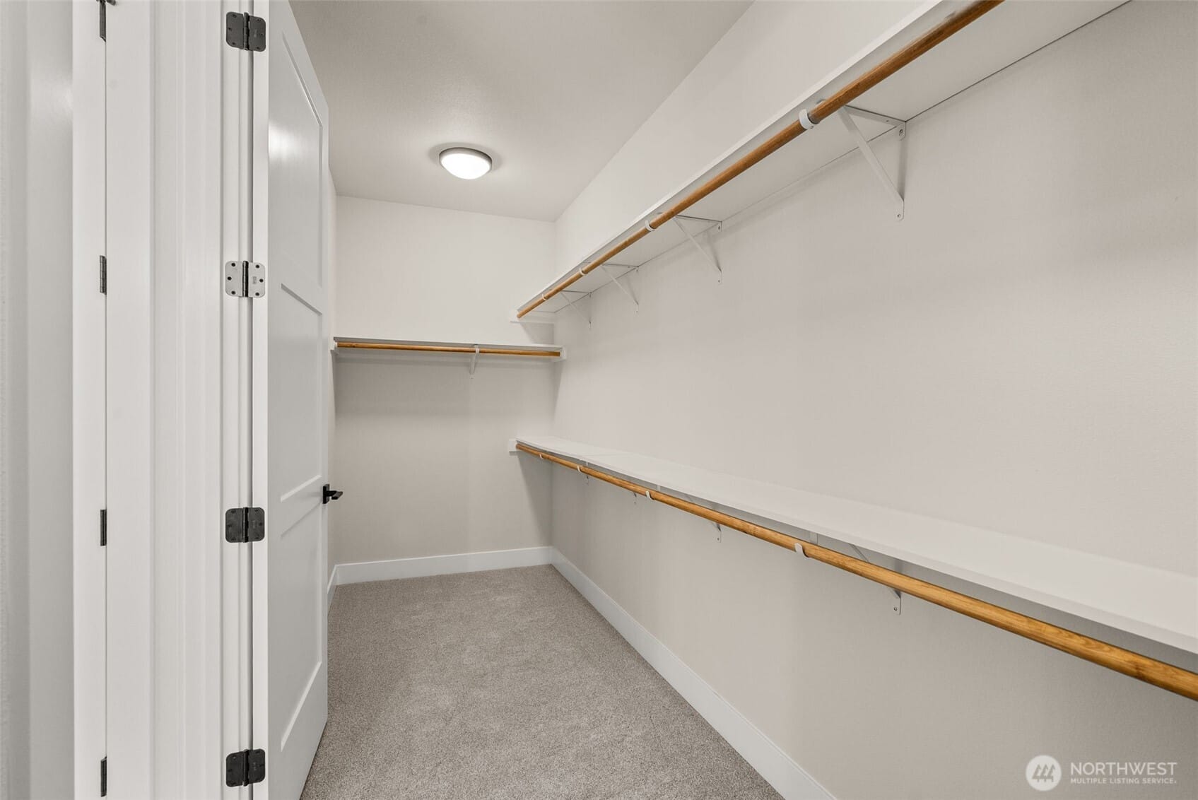 Olympia, Washington, 98502, United States, 4 Bedrooms Bedrooms, ,2 BathroomsBathrooms,Residential,For Sale,1848524