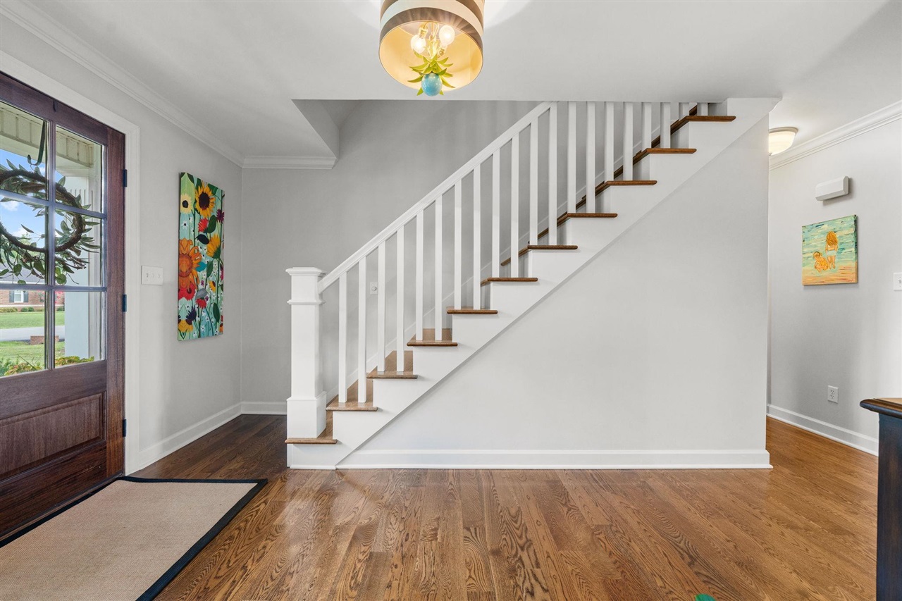 Bowling Green, Kentucky, 42103, United States, 4 Bedrooms Bedrooms, ,4 BathroomsBathrooms,Residential,For Sale,1907644