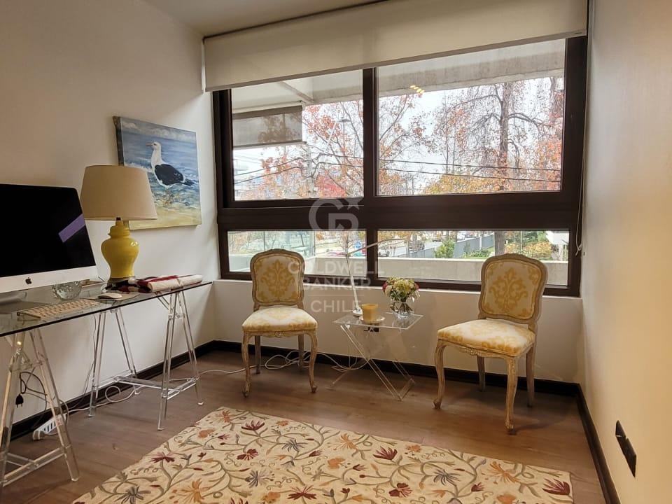 Vitacura, Chile, 3 Bedrooms Bedrooms, ,3 BathroomsBathrooms,Residential,For Sale,1946968