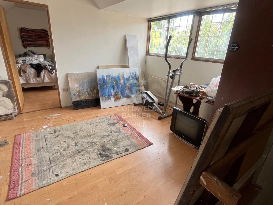 Lo Barnechea, Chile, 5 Bedrooms Bedrooms, ,3 BathroomsBathrooms,Residential,For Sale,1736947