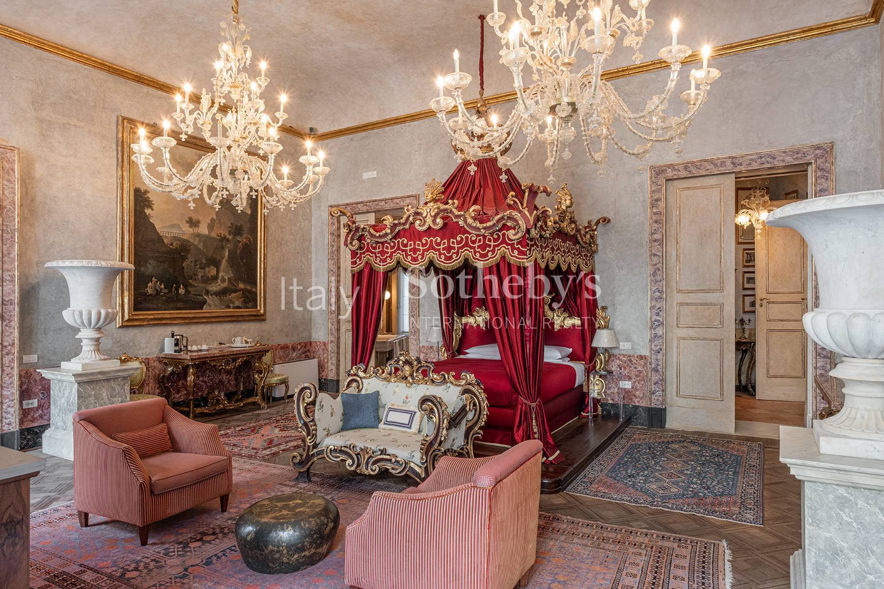  Monumental historic mansion in the heart of Naples - 物件實景