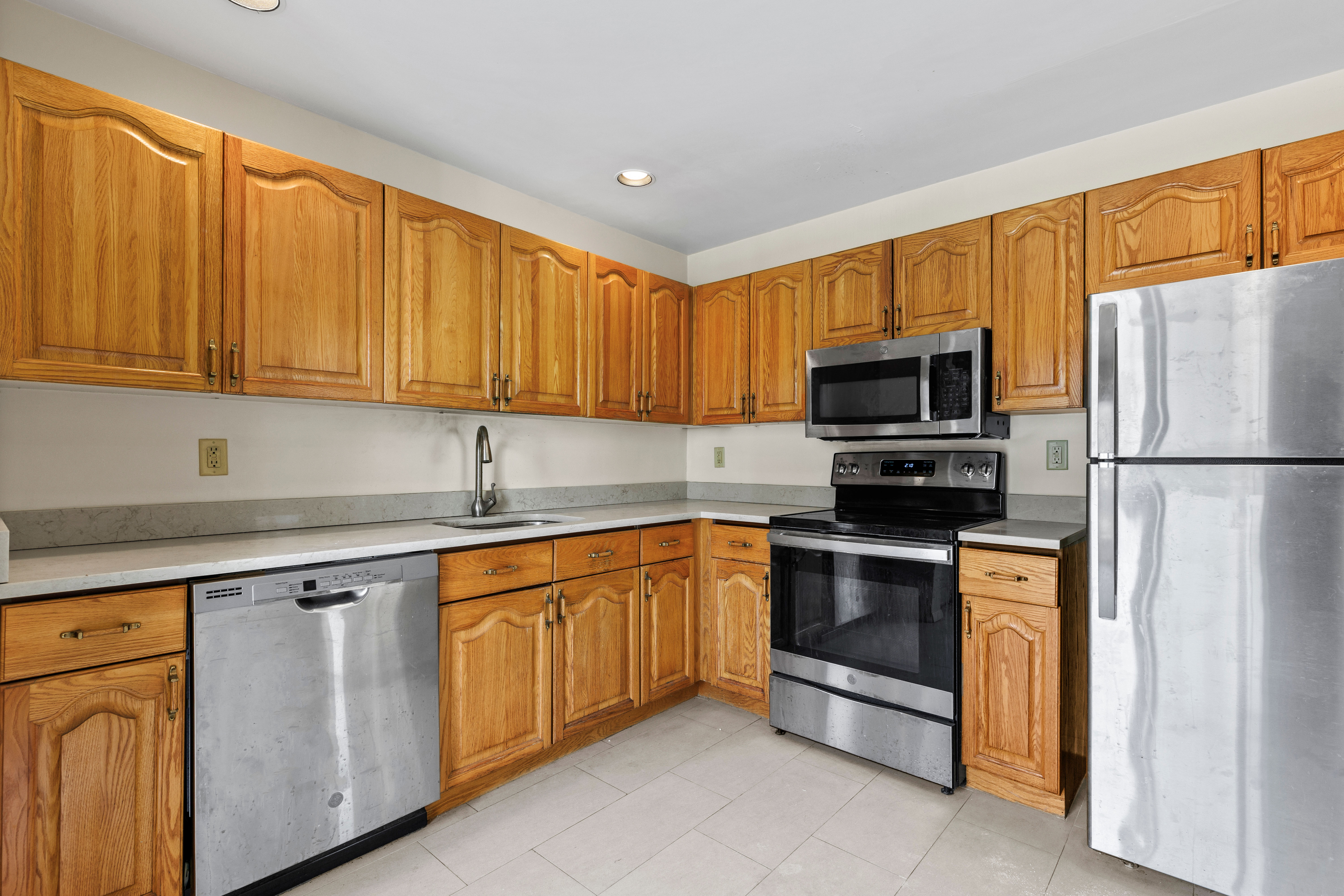  88 Farm Lake Crescent Road - 物件實景