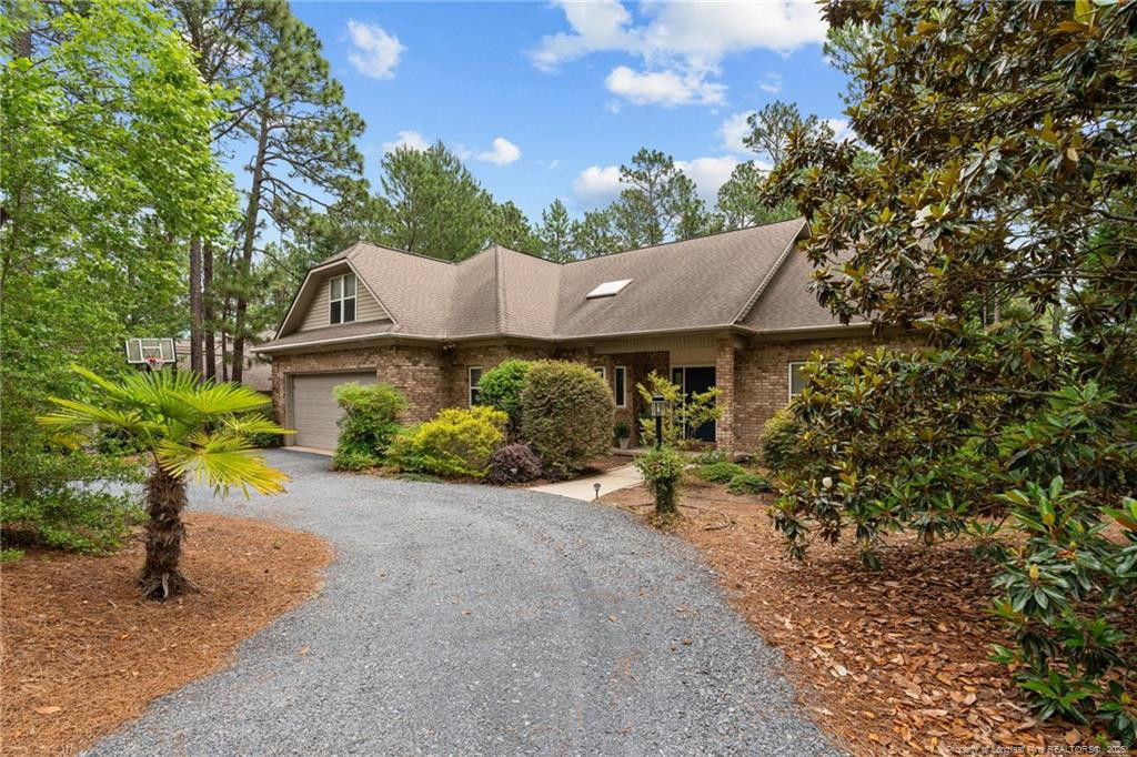 Pinehurst, North Carolina, 28374, United States, 4 Bedrooms Bedrooms, ,3 BathroomsBathrooms,Residential,For Sale,1961258
