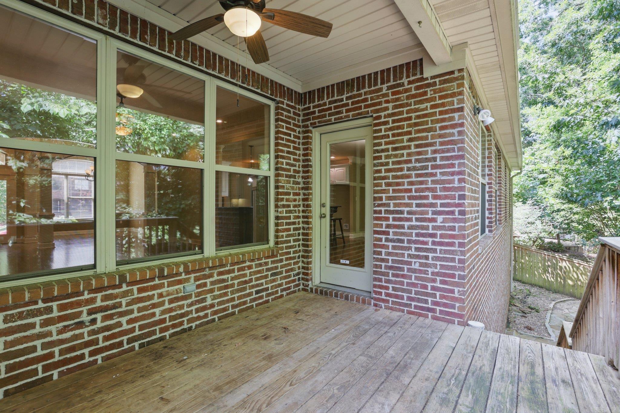 Little Rock, Arkansas, 72211, United States, 4 Bedrooms Bedrooms, ,4 BathroomsBathrooms,Residential,For Sale,1950270