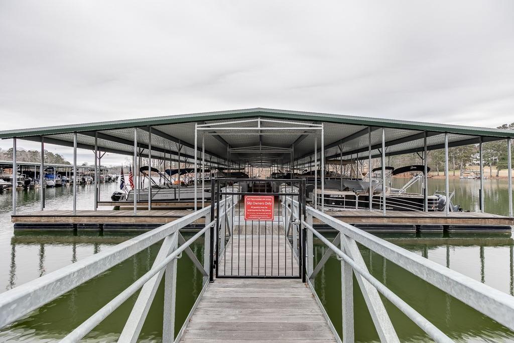 Dawsonville, Georgia, 30534, United States, 6 Bedrooms Bedrooms, ,6 BathroomsBathrooms,Residential,For Sale,1975306