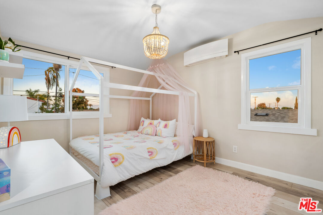 Inglewood, California, 90305, United States, 4 Bedrooms Bedrooms, ,3 BathroomsBathrooms,Residential,For Sale,2003148