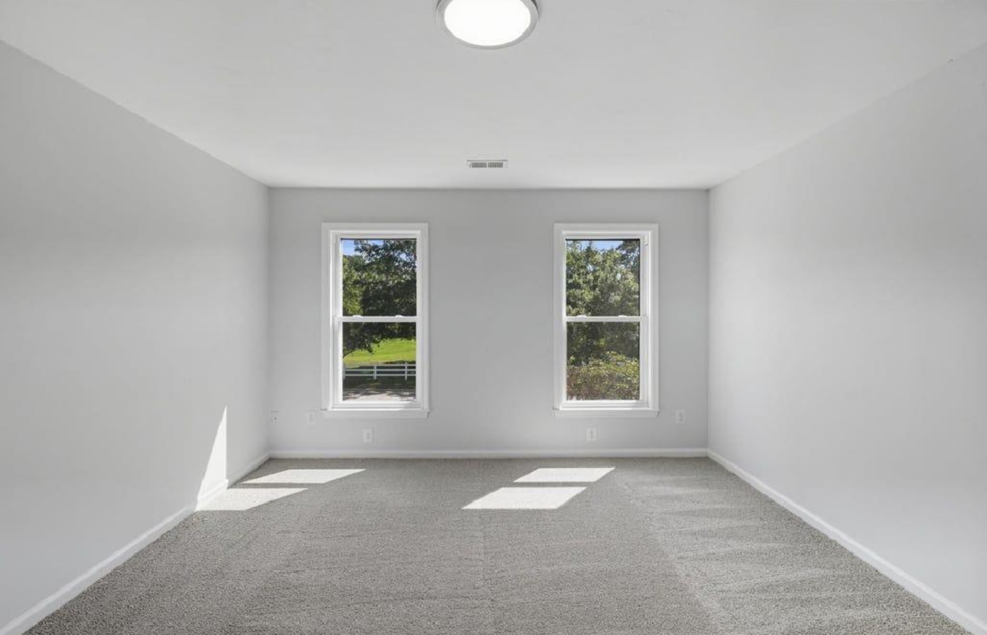 Virginia Beach, Virginia, 23456, United States, 4 Bedrooms Bedrooms, ,3 BathroomsBathrooms,Residential,For Sale,1974516