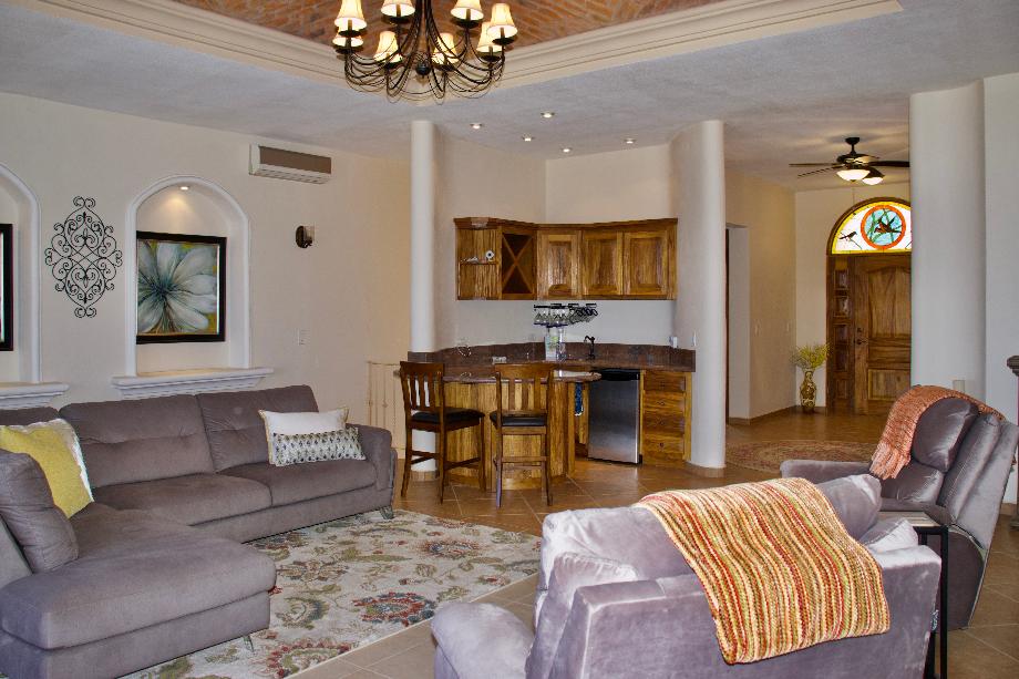 Guaymas, Sonora, 85506, Mexico, 5 Bedrooms Bedrooms, ,4 BathroomsBathrooms,Residential,For Sale,1987682