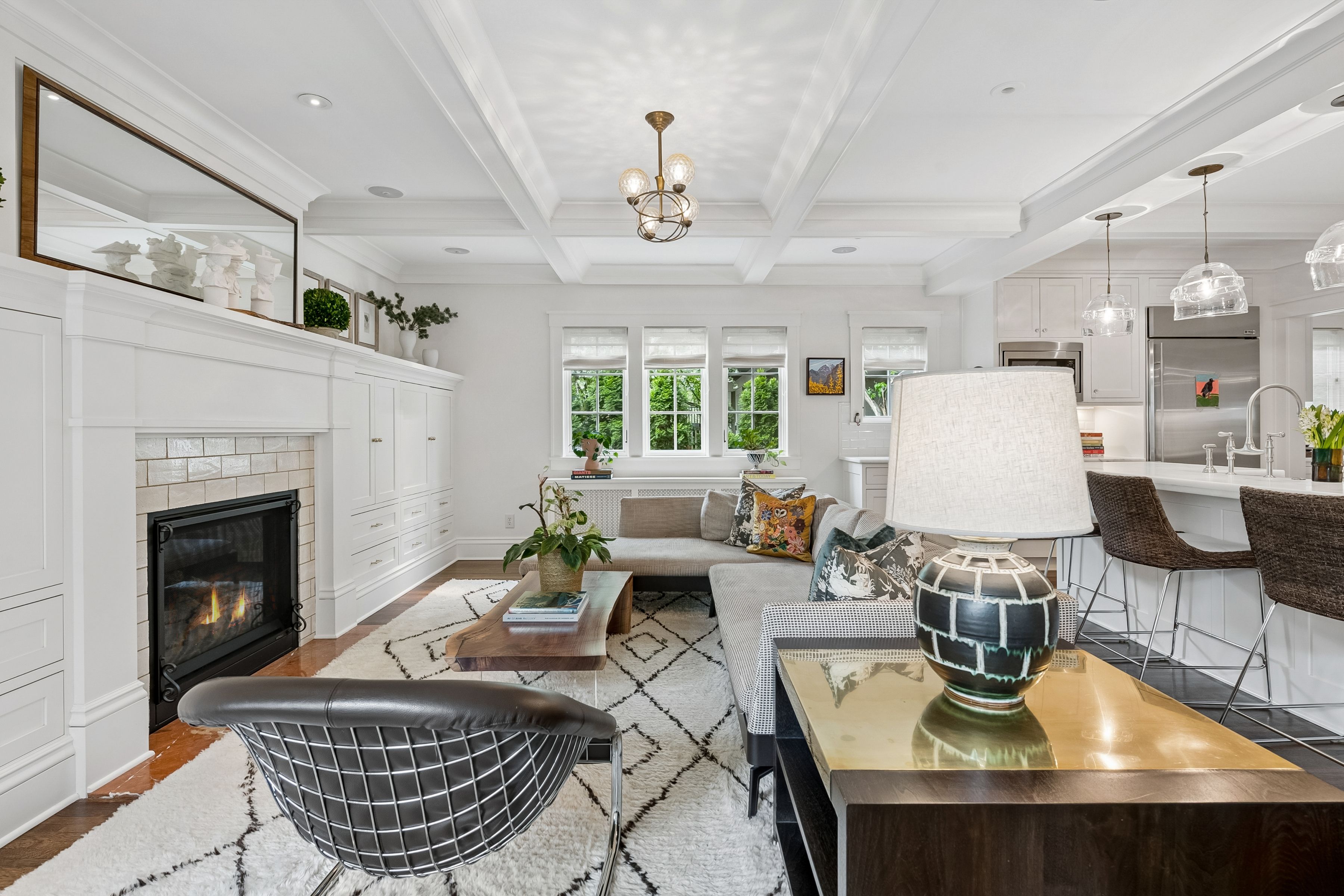 Architectural Elegance in Prestigious Kenwood - 物件實景