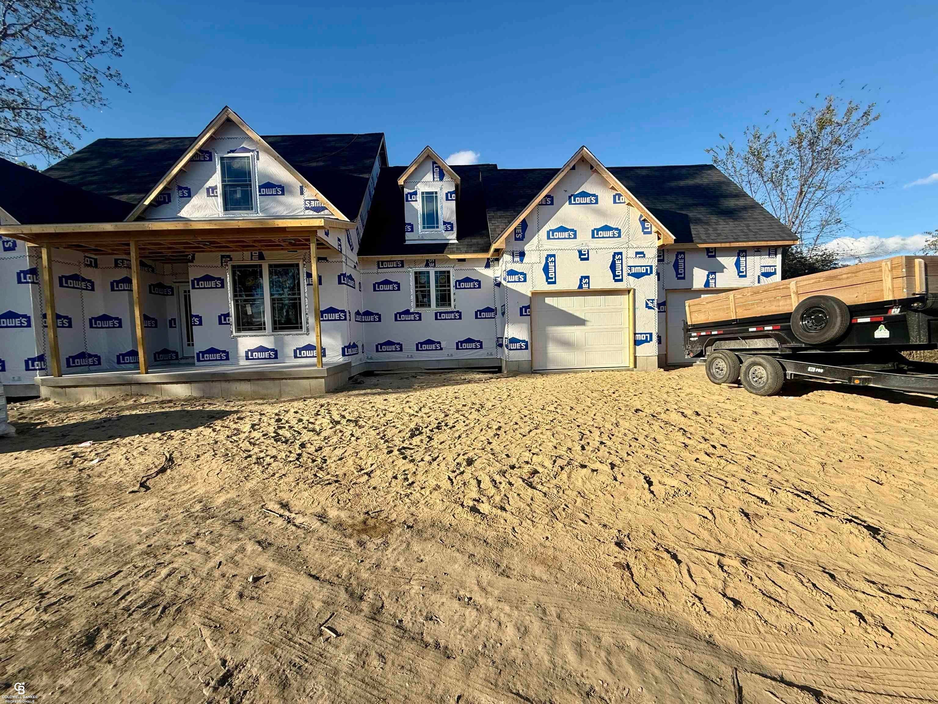 Saint Clair, Michigan, 48079, United States, 5 Bedrooms Bedrooms, ,3 BathroomsBathrooms,Residential,For Sale,1868315