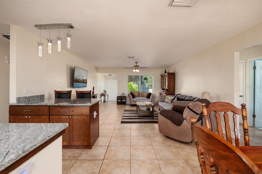 St Petersburg, Florida, 33703, United States, 3 Bedrooms Bedrooms, ,2 BathroomsBathrooms,Residential,For Sale,1770463