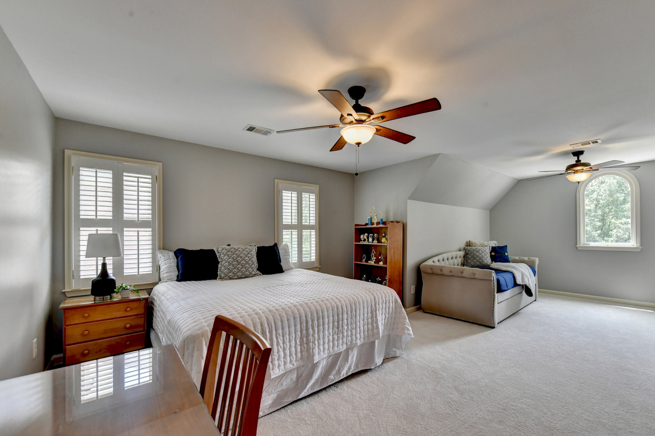  Stunning, Fully Renovated Glen Abbey Home Nestled in the Heart of Alpharetta - 物件實景