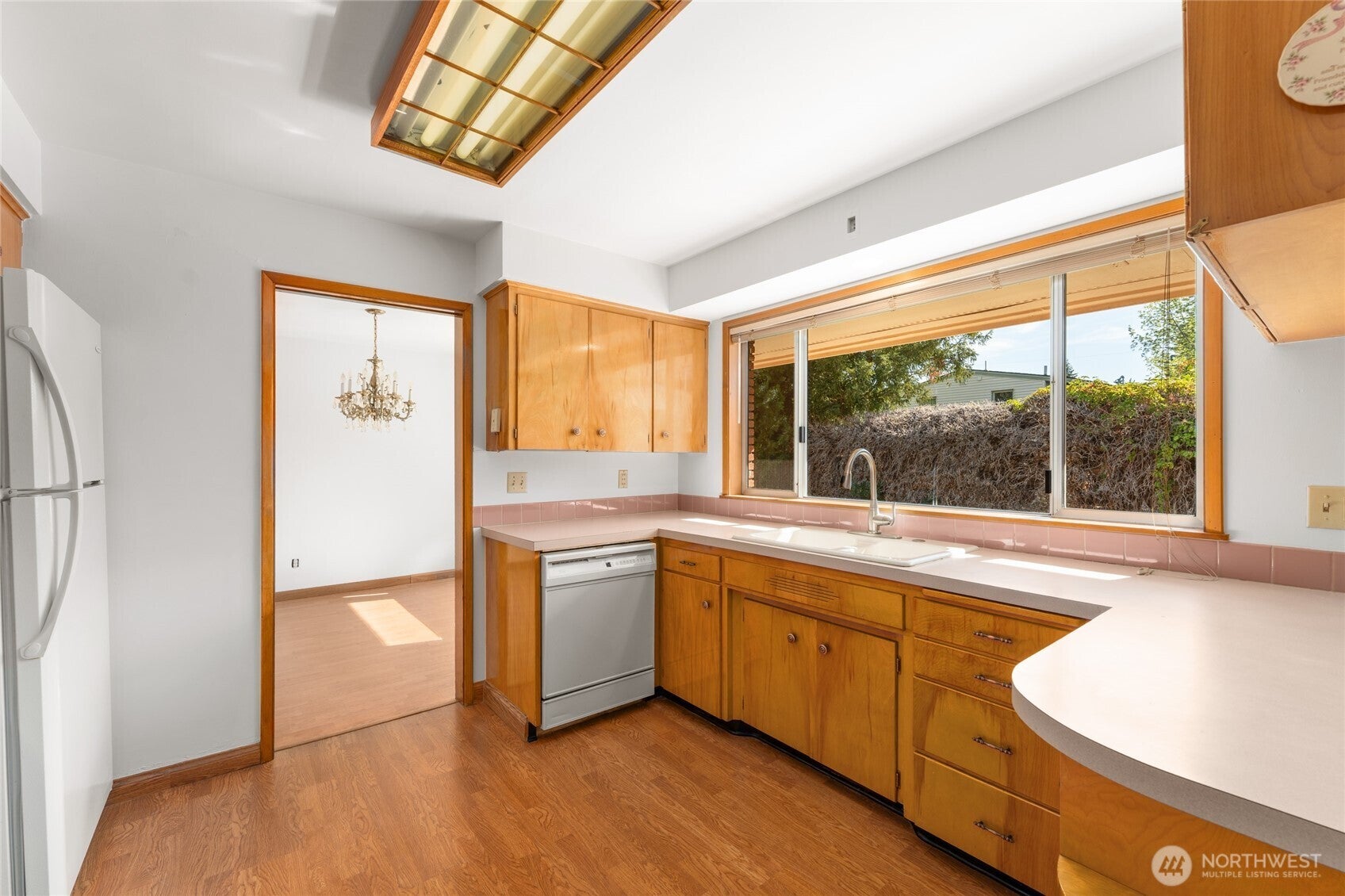 East Wenatchee, Washington, 98802, United States, 3 Bedrooms Bedrooms, ,Residential,For Sale,1908780