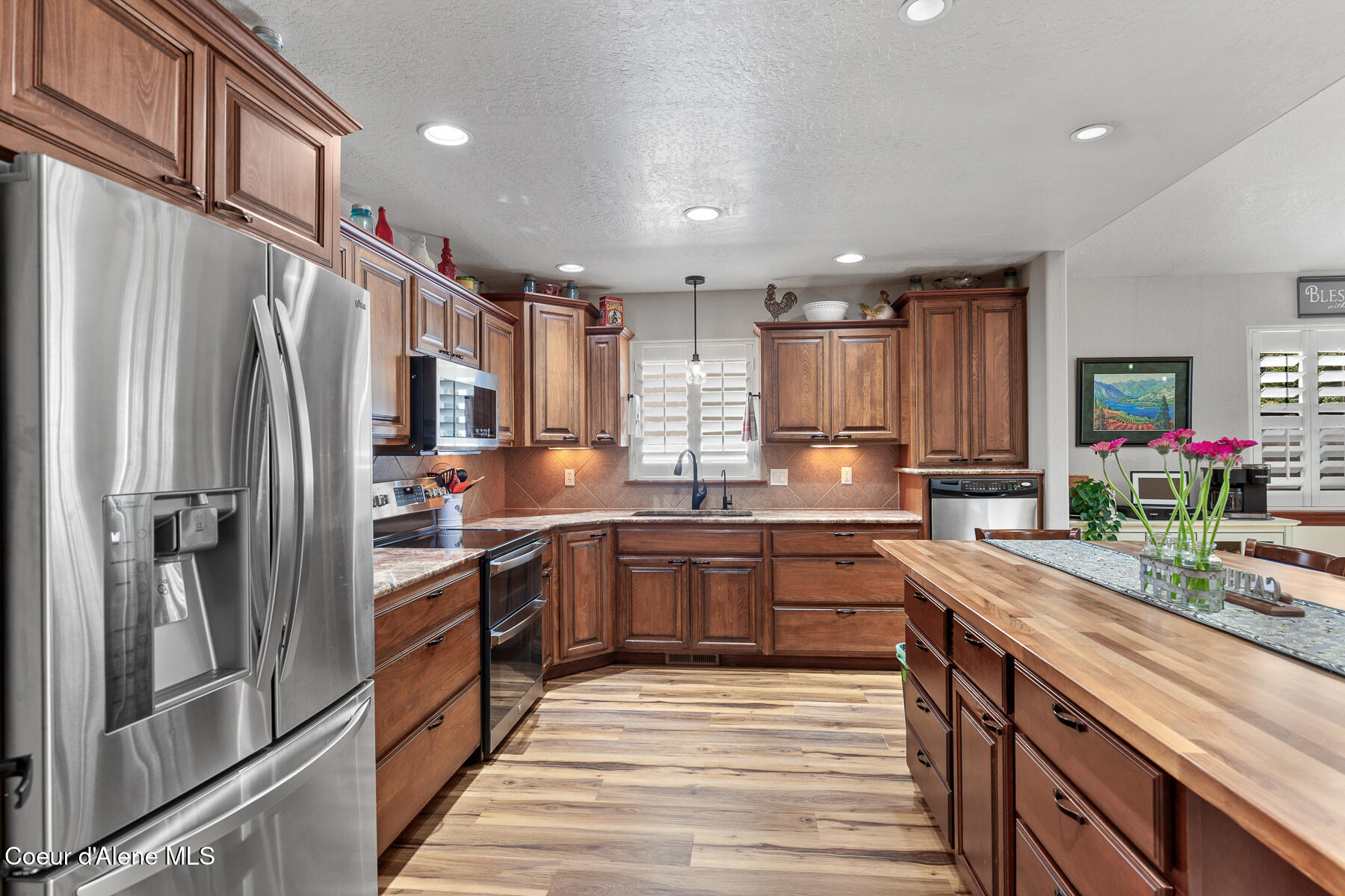 Coeur d'Alene, Idaho, 83814, United States, 3 Bedrooms Bedrooms, ,2 BathroomsBathrooms,Residential,For Sale,1895334