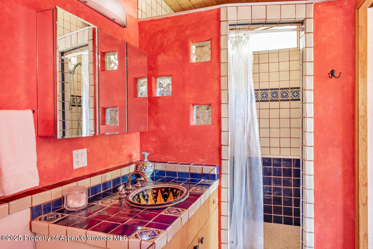 Carbondale, Colorado, 81623, United States, 3 Bedrooms Bedrooms, ,2 BathroomsBathrooms,Residential,For Sale,1927445