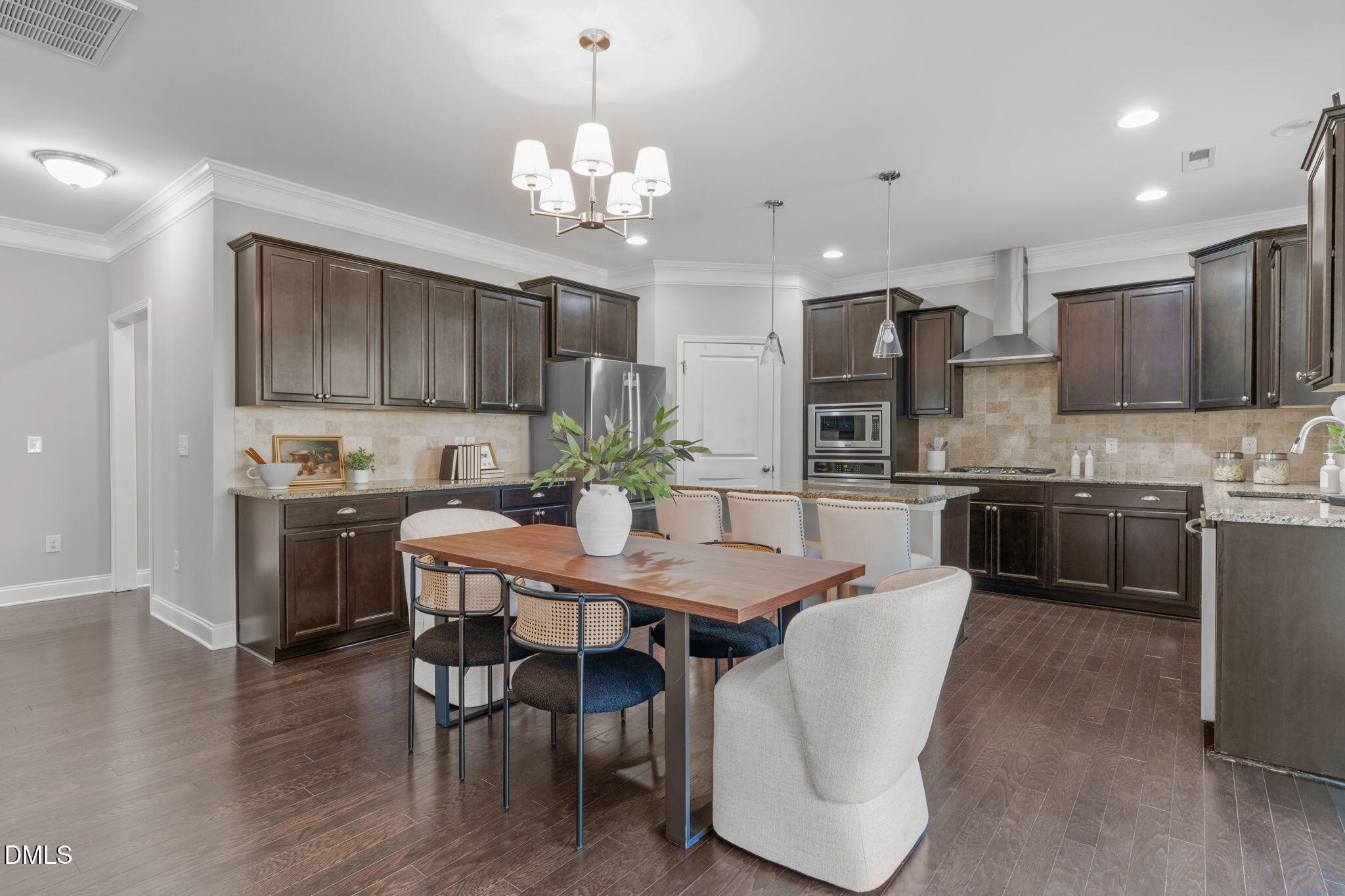 Clayton, North Carolina, 27527, United States, 5 Bedrooms Bedrooms, ,4 BathroomsBathrooms,Residential,For Sale,1969461