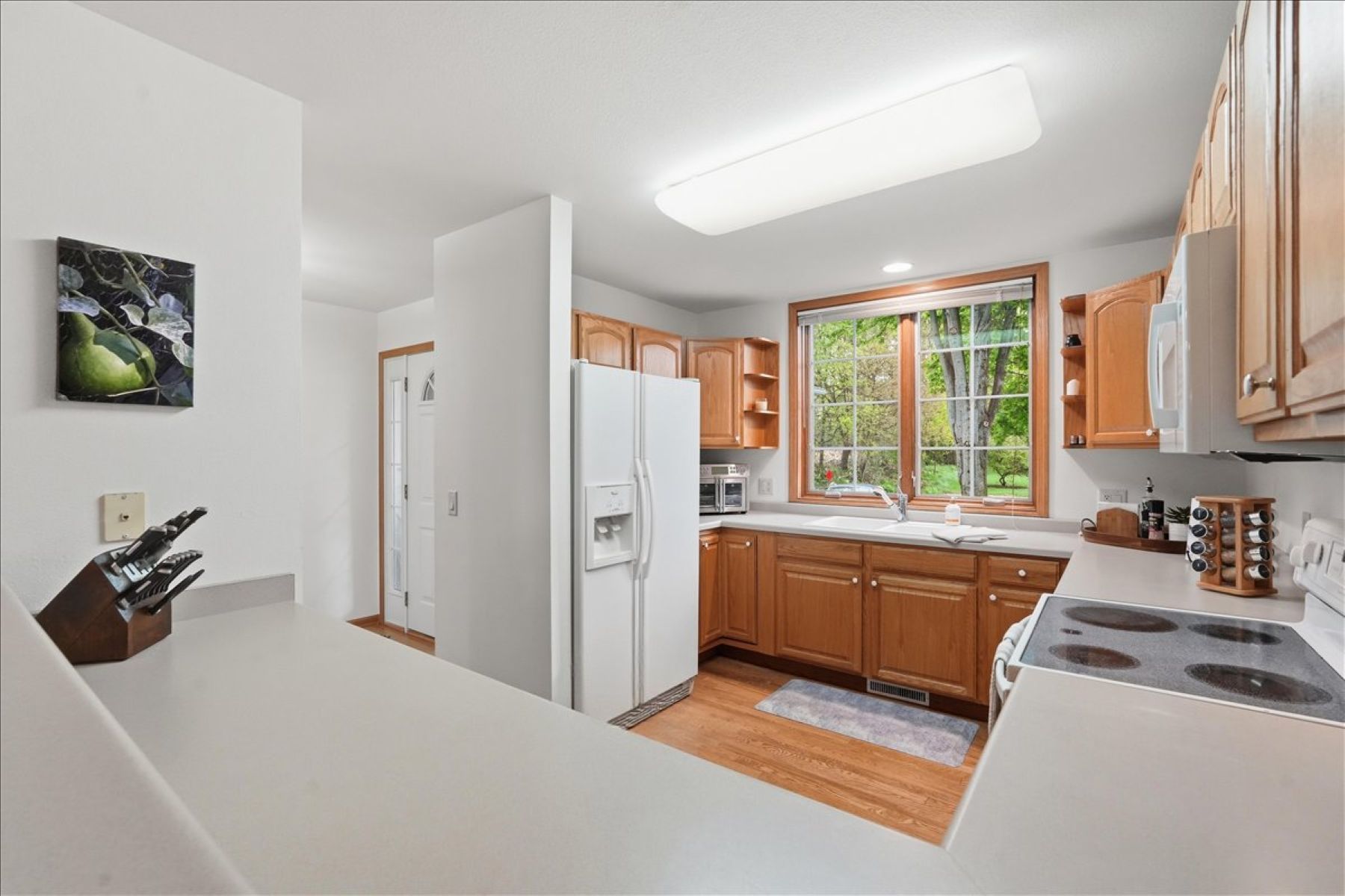  Custom Home in Serene Location - 物件實景