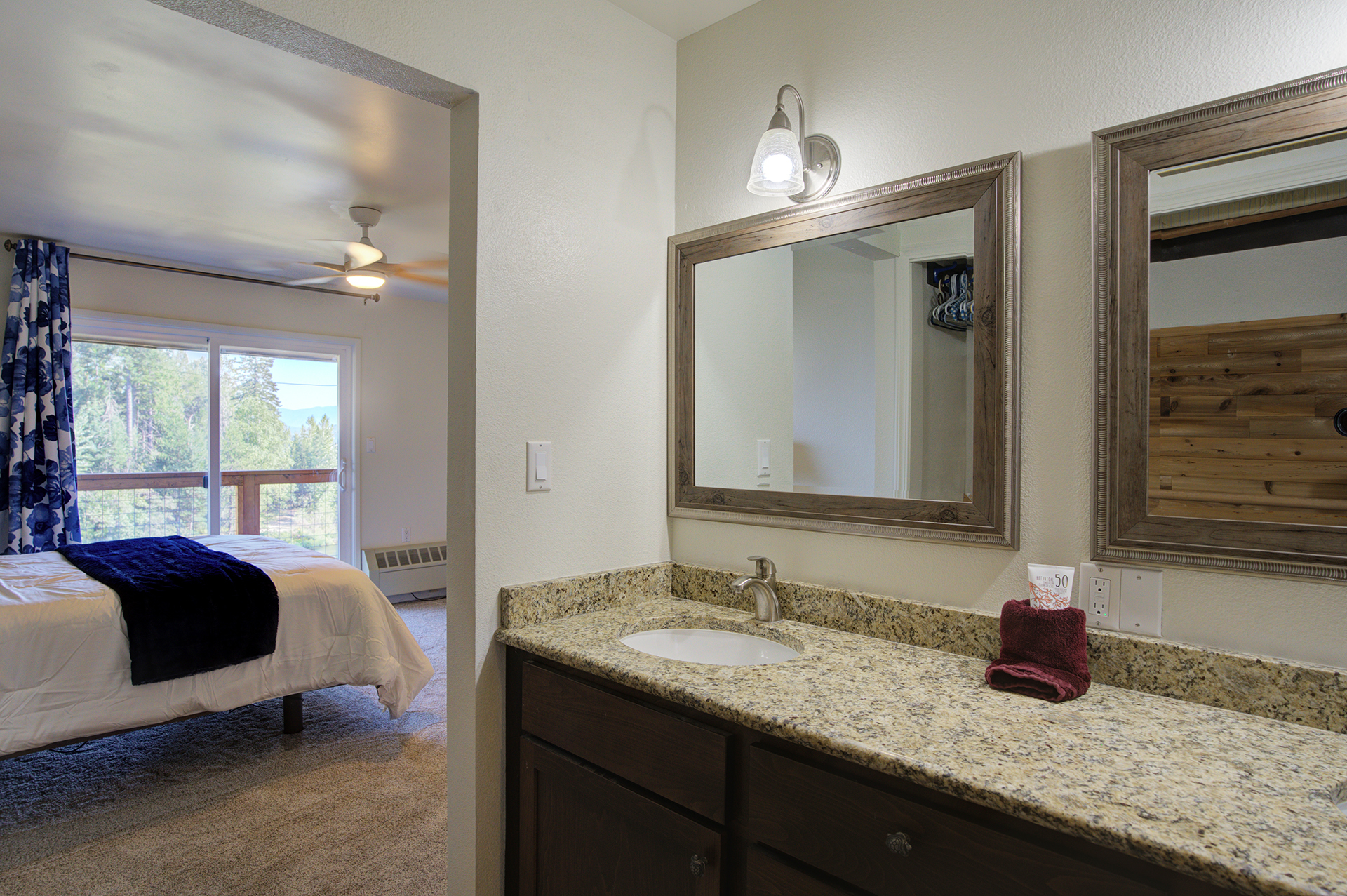 Sandpoint, Idaho, 83864, United States, 5 Bedrooms Bedrooms, ,3 BathroomsBathrooms,Residential,For Sale,1976312