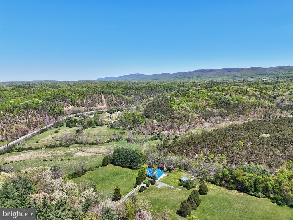 Wardensville, West Virginia, 26851, United States, 3 Bedrooms Bedrooms, ,1 BathroomBathrooms,Residential,For Sale,1930420