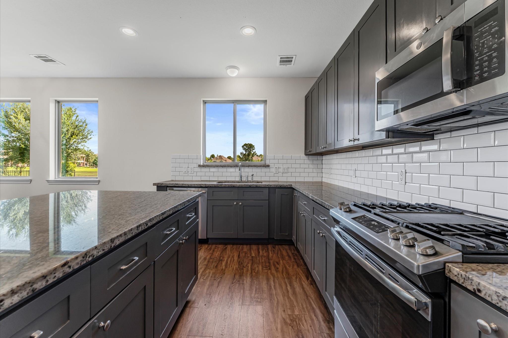 Richmond, Texas, 77407, United States, 5 Bedrooms Bedrooms, ,5 BathroomsBathrooms,Residential,For Sale,1937061