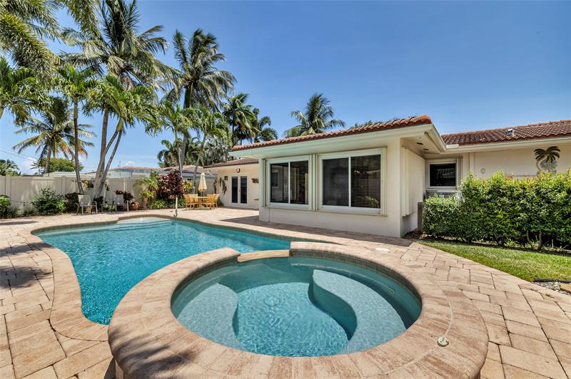 Fort Lauderdale, Florida, 33308, United States, 2 Bedrooms Bedrooms, ,2 BathroomsBathrooms,Residential,For Sale,1890163