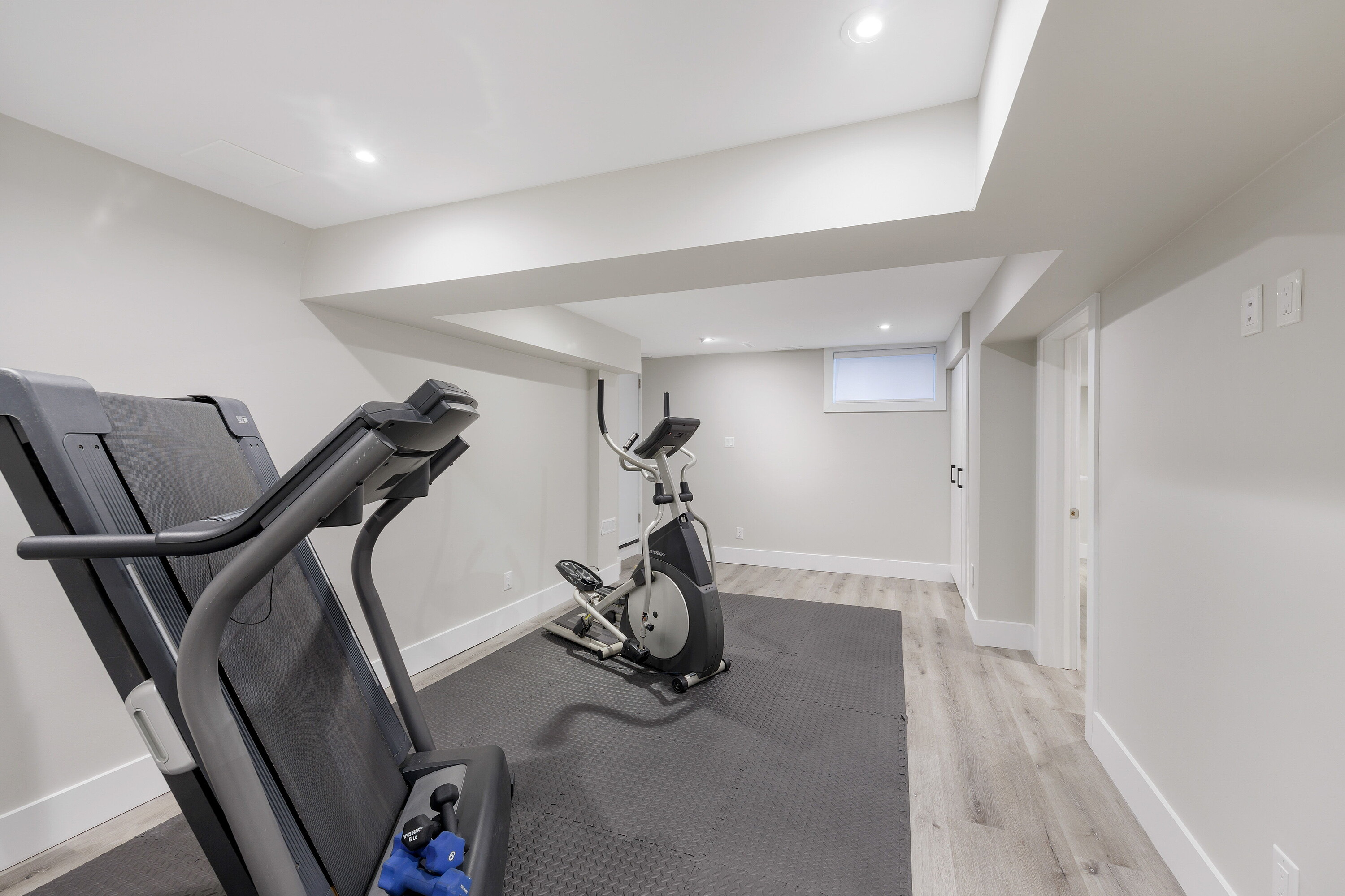  Beautifully Renovated Home - 物件實景