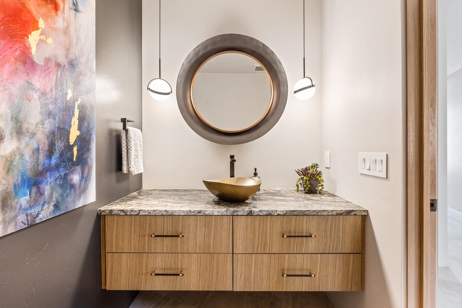 Springdale, Utah, 84767, United States, 4 Bedrooms Bedrooms, ,Residential,For Sale,1991496