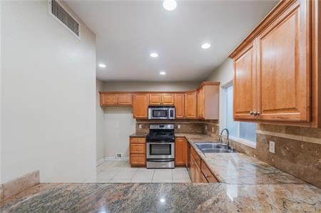 Lawndale, California, 90260, United States, 4 Bedrooms Bedrooms, ,4 BathroomsBathrooms,Residential,For Sale,1982588