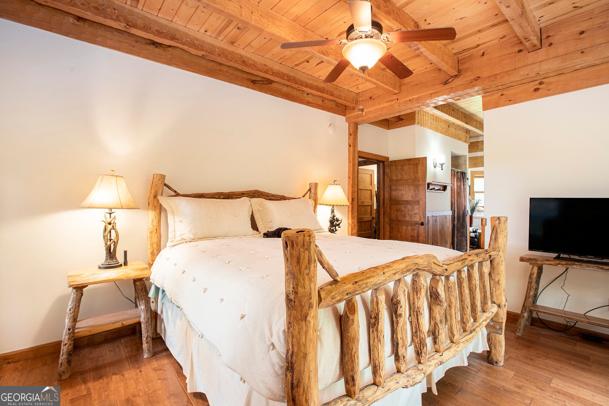 Blue Ridge, Georgia, 30513, United States, 4 Bedrooms Bedrooms, ,4 BathroomsBathrooms,Residential,For Sale,1876703