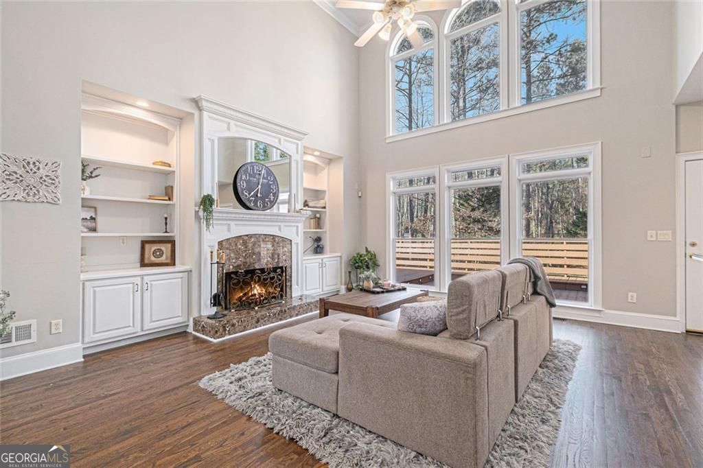 FLOWERY BRANCH, Georgia, 30542, United States, 5 Bedrooms Bedrooms, ,5 BathroomsBathrooms,Residential,For Sale,1894604