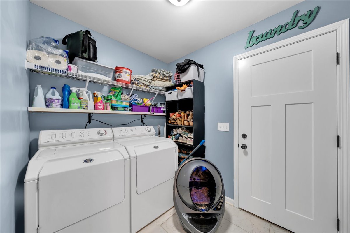 Manchester, Tennessee, 37355, United States, 3 Bedrooms Bedrooms, ,2 BathroomsBathrooms,Residential,For Sale,2007500