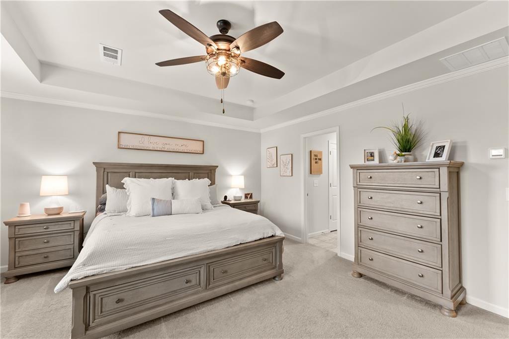 Cumming, Georgia, 30028, United States, 5 Bedrooms Bedrooms, ,4 BathroomsBathrooms,Residential,For Sale,1944997