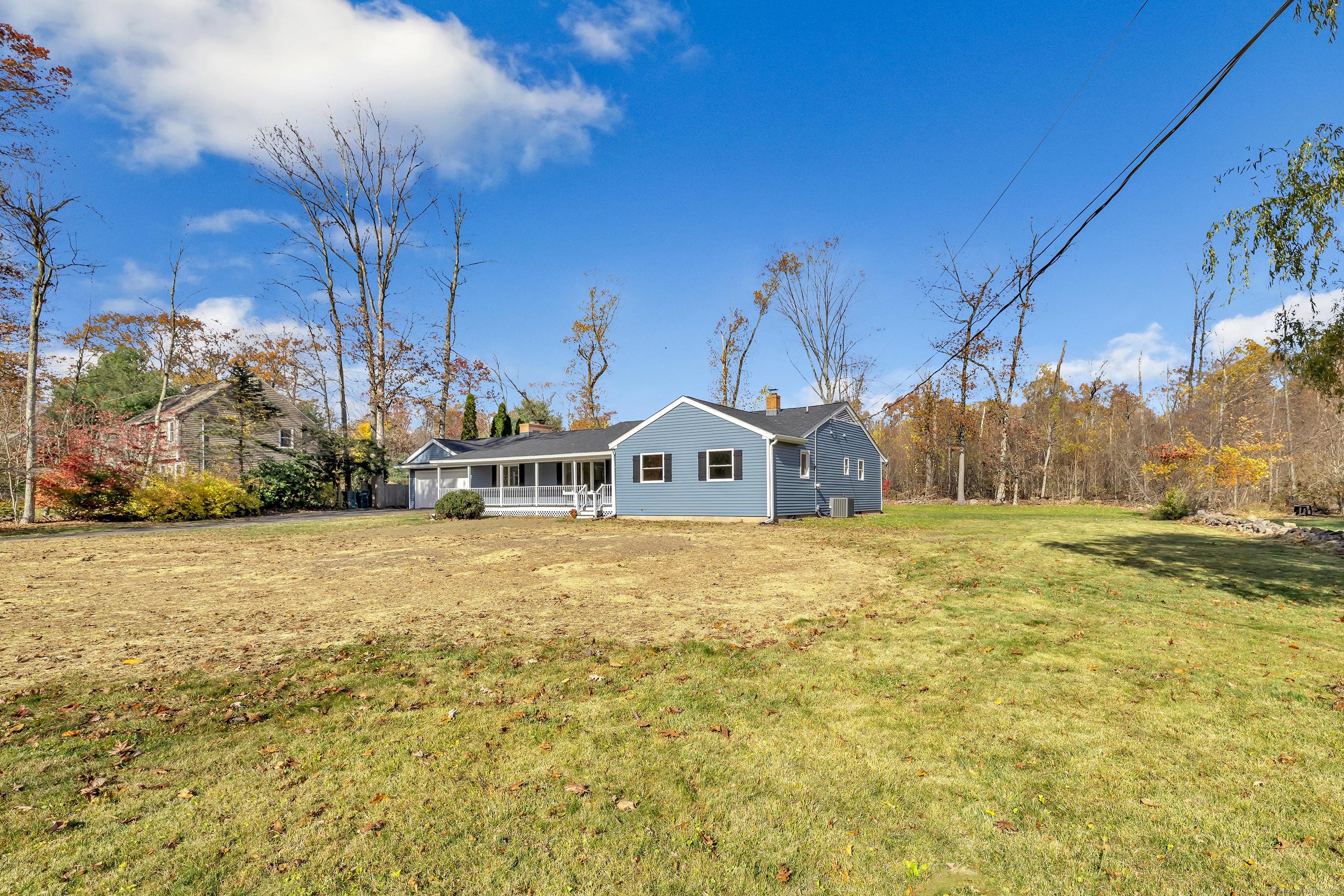 Hamden, Connecticut, 06518, United States, 3 Bedrooms Bedrooms, ,2 BathroomsBathrooms,Residential,For Sale,1987116