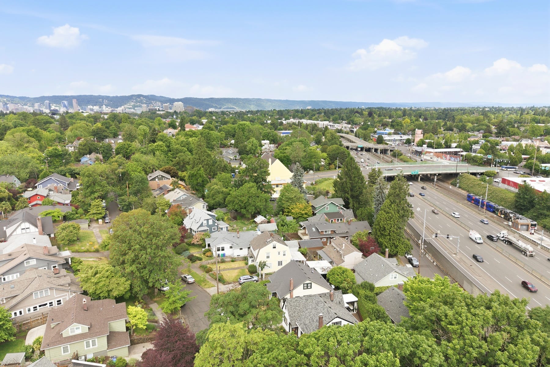  4135 NE MULTNOMAH ST Portland, OR 97232 - 物件實景