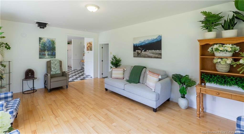 SAINT ANDREWS, New Brunswick, E5B 2N2, CA, 3 Bedrooms Bedrooms, ,3 BathroomsBathrooms,Residential,For Sale,1903293