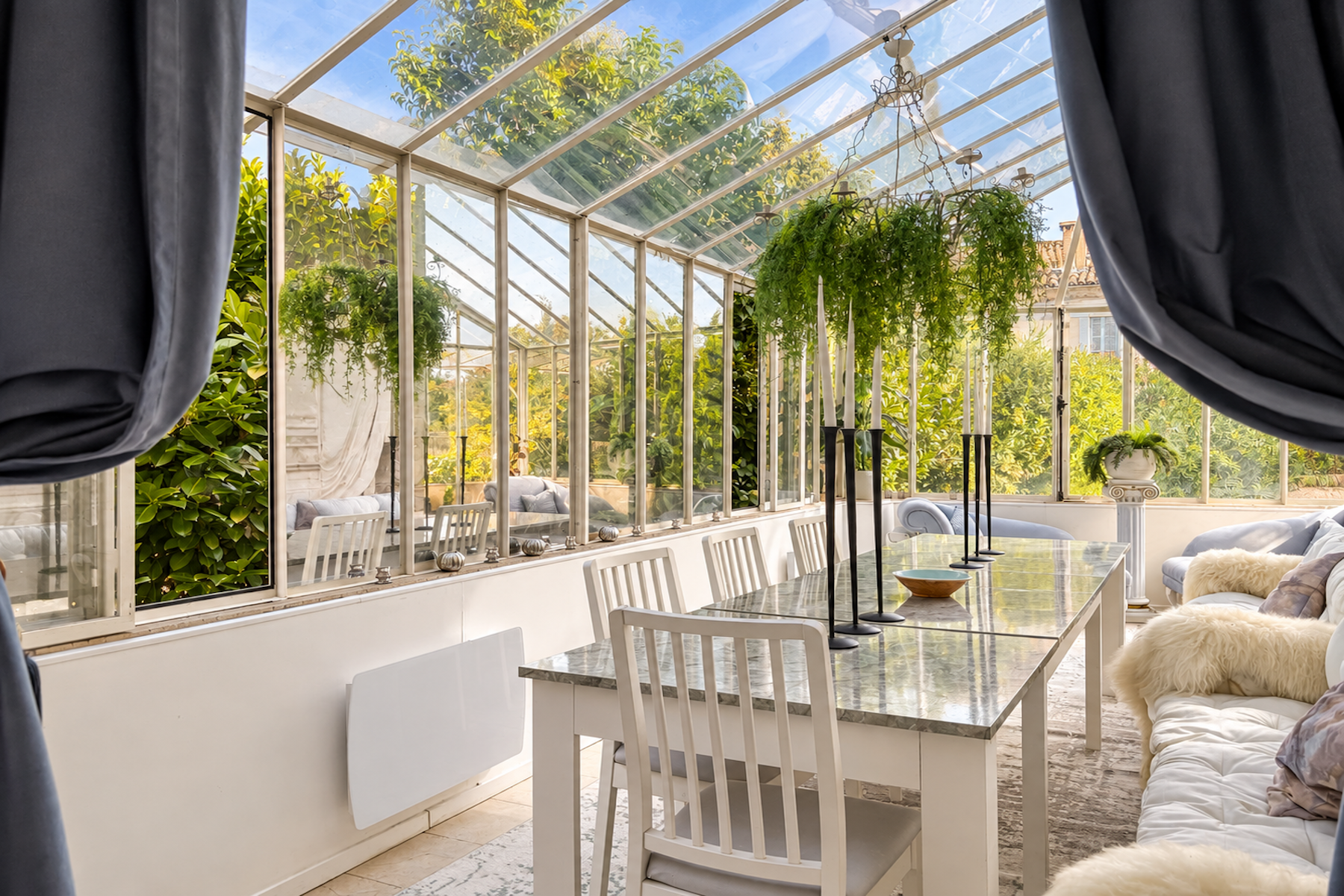  An Exceptional Maison de Maître with Direct Waterfront Setting - 物件實景
