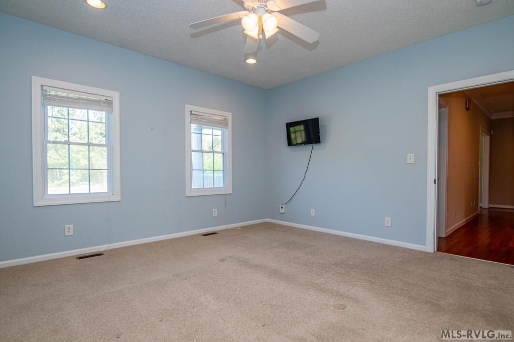 Littleton, North Carolina, 27850, United States, 4 Bedrooms Bedrooms, ,3 BathroomsBathrooms,Residential,For Sale,1972408