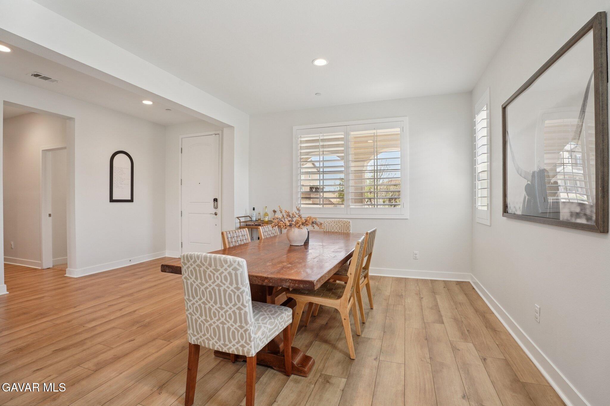 Palmdale, California, 93551, United States, 4 Bedrooms Bedrooms, ,4 BathroomsBathrooms,Residential,For Sale,2033193