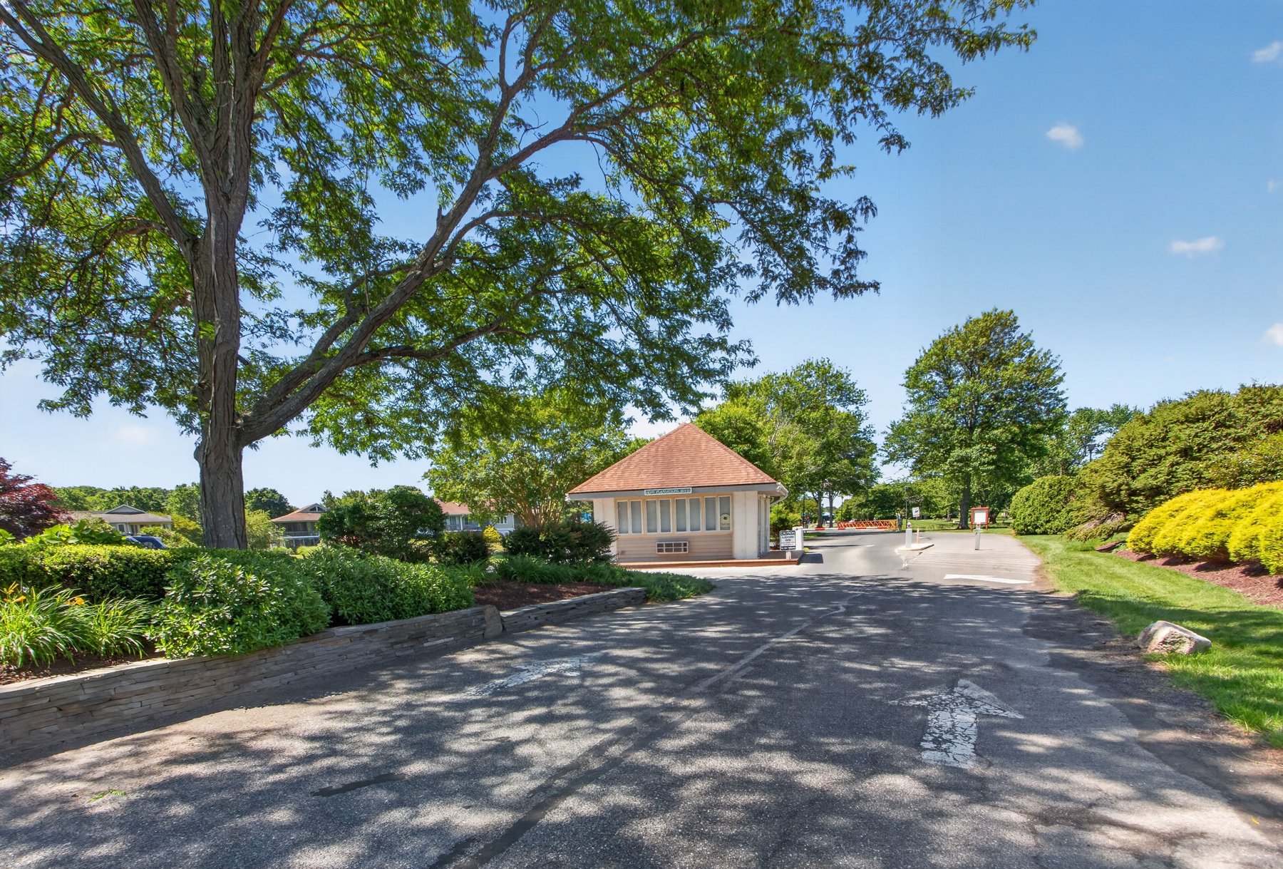  18609 Broadfield Drive - 物件實景