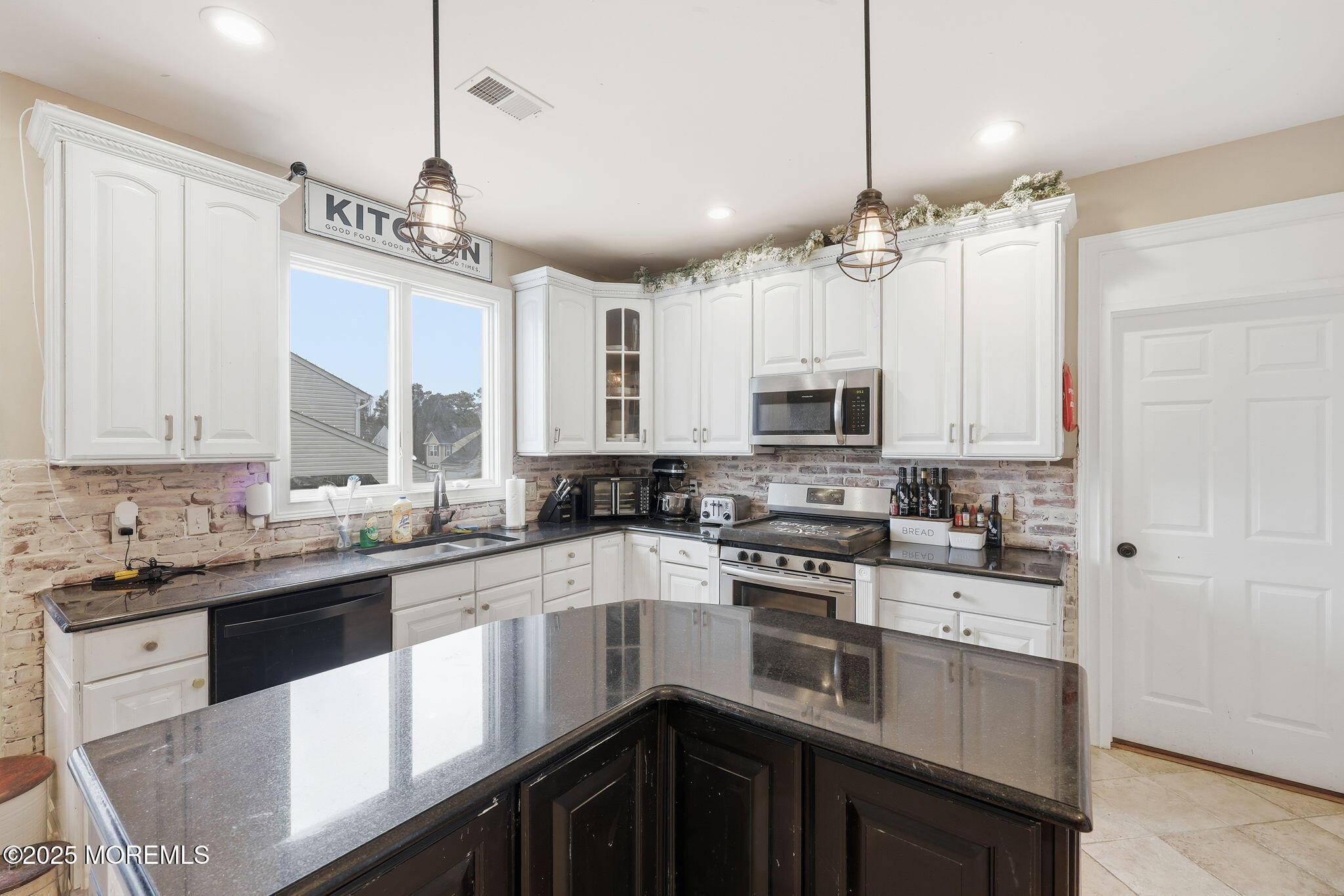 Little Egg Harbor, New Jersey, 08087, United States, 4 Bedrooms Bedrooms, ,3 BathroomsBathrooms,Residential,For Sale,2029989